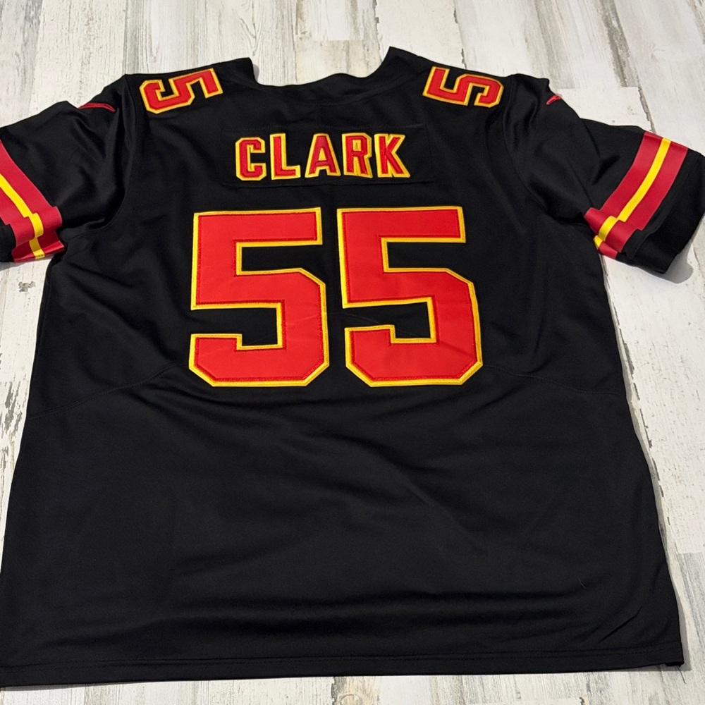 Nike Kansas City Chiefs Frank Clark Jersey Size Large - Picture 8 of 11